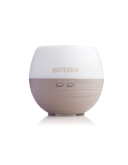 doTERRA Petal 2.0 párologtató- diffúzor - A doTERRA diffúzorok közül a Petal diffúzor egy kicsi, csendes, szép, felhasználóbarát párologtató, mely családjának egeszségvédő előnyöket kínál otthonába.