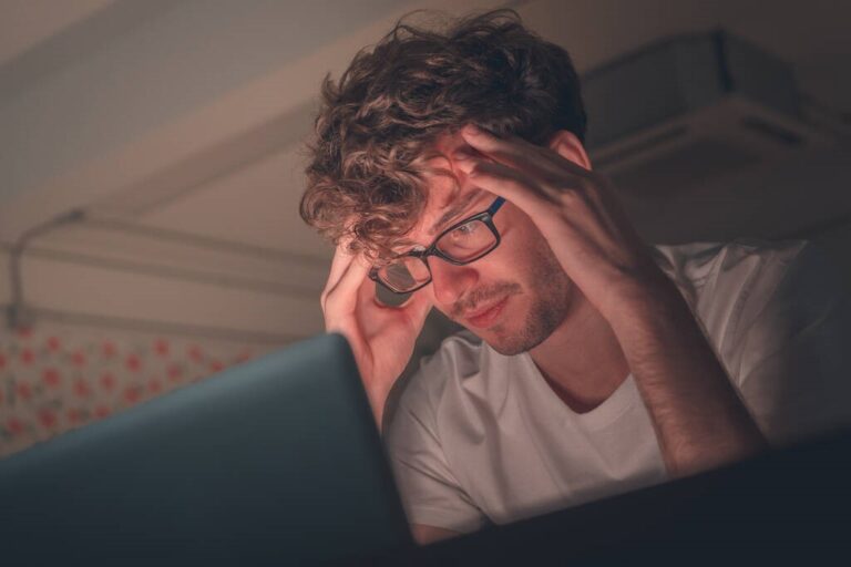 Illóolajok a digitális fáradtság ellen